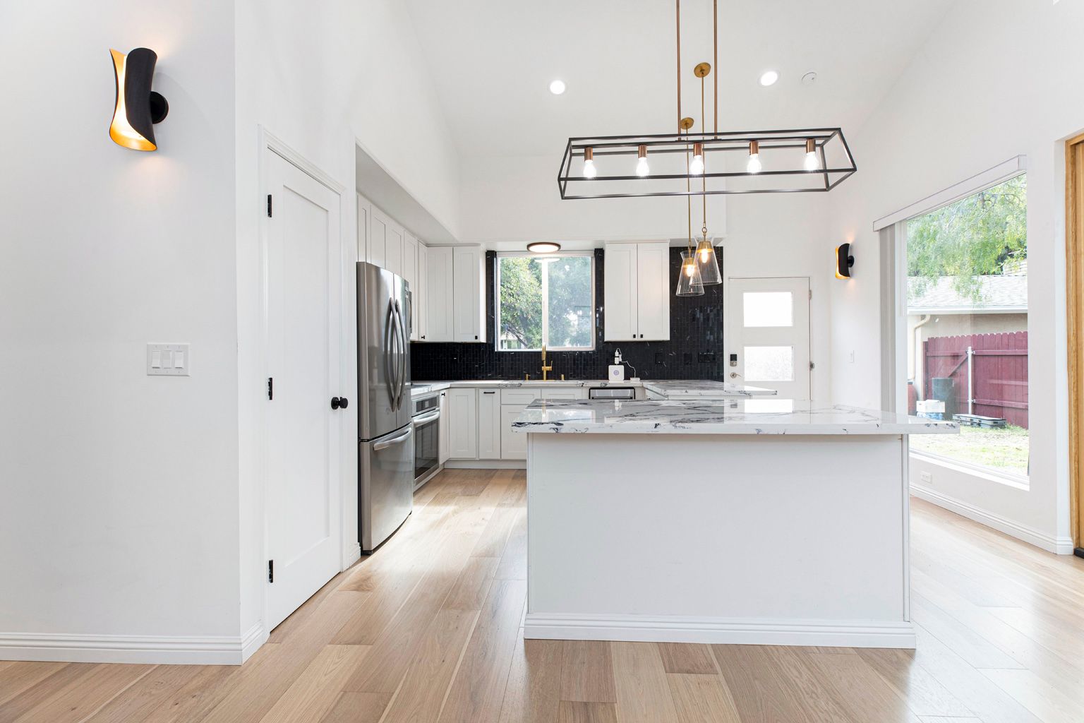 Modern ADU in Claremont photo 10