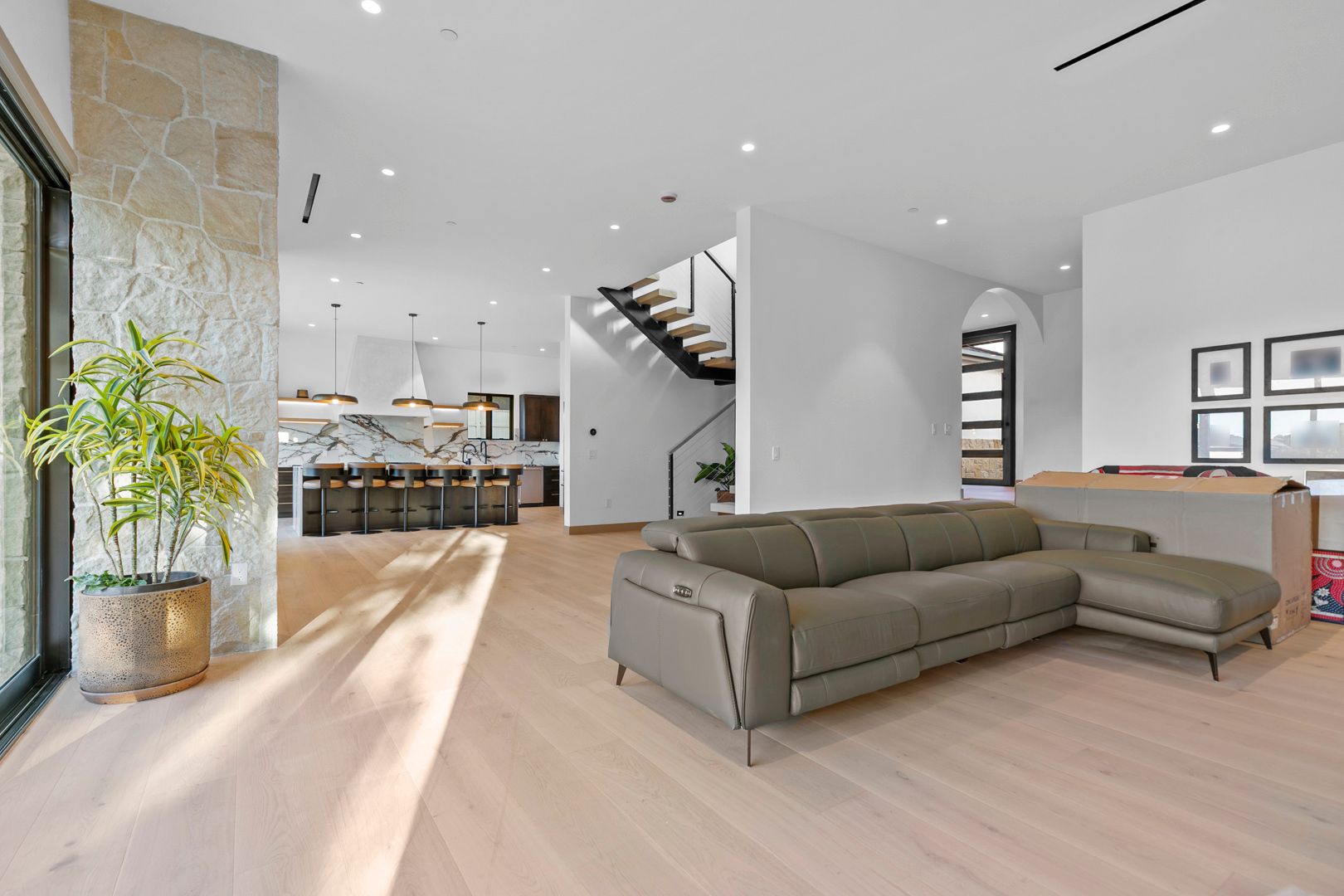 Modern ADU in El Segundo photo 5