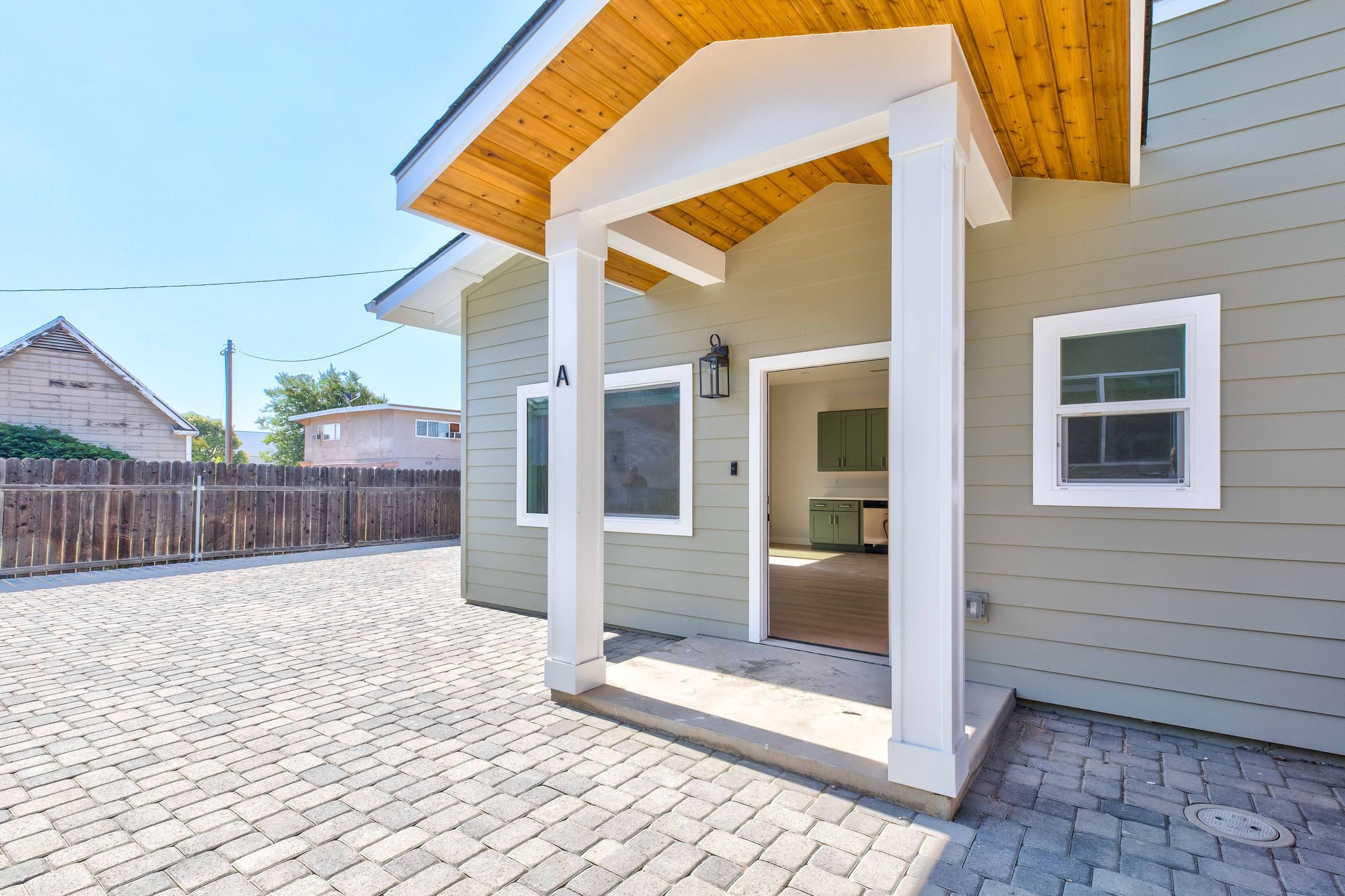 Craftsman ADU in Monrovia, CA