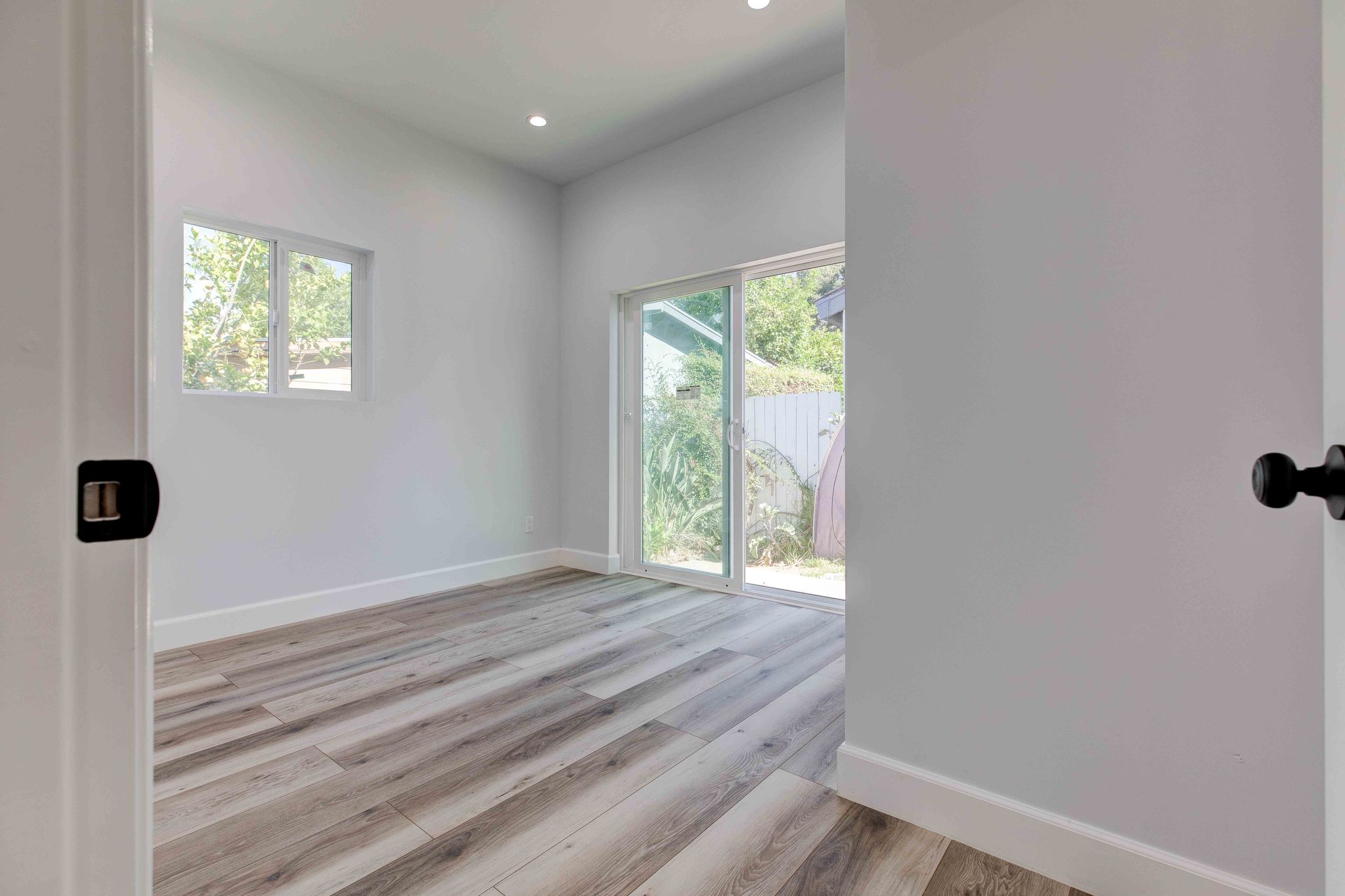 Modern Cottage-Style ADU in Pasadena, CA photo 15
