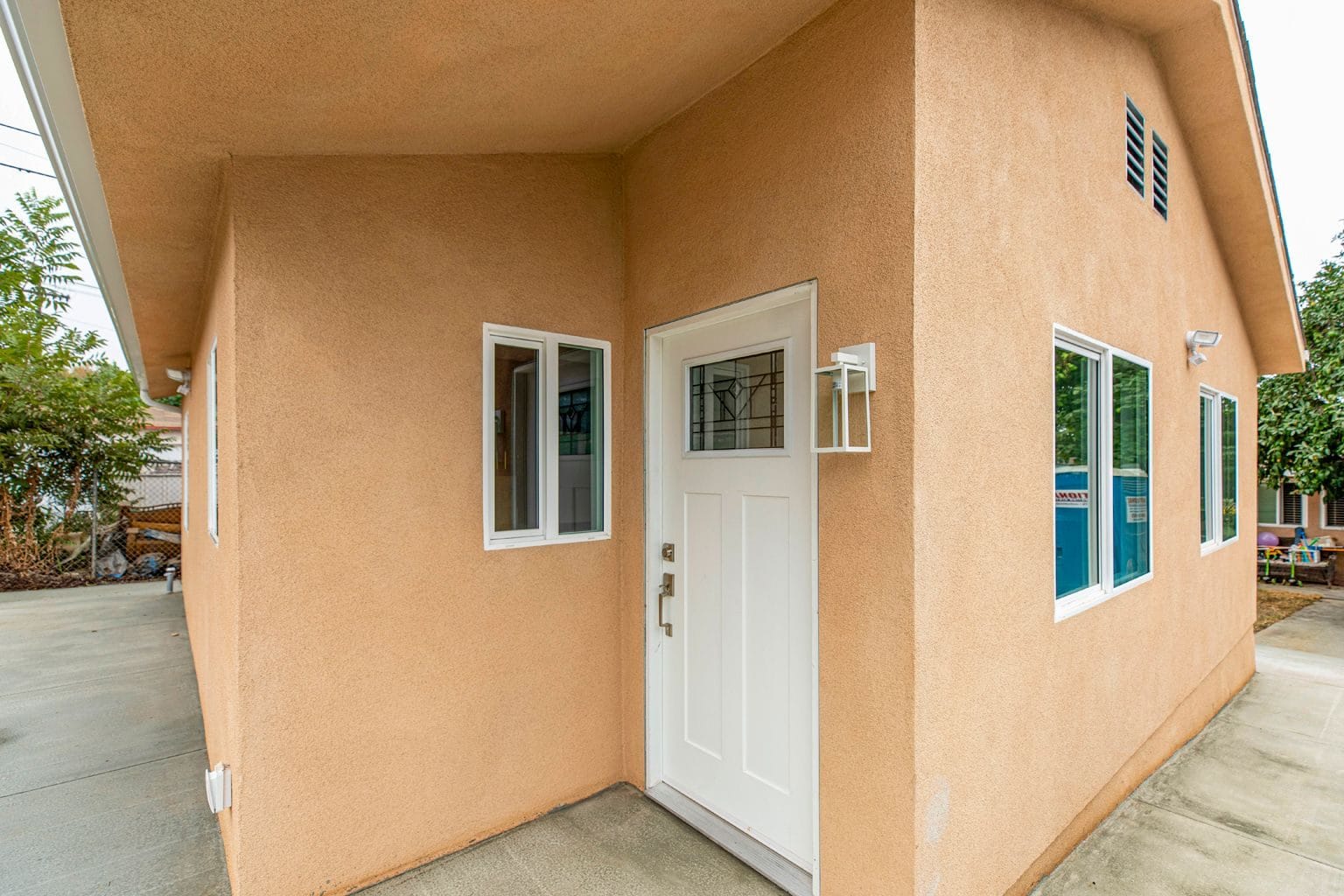 Detached Terracotta ADU in Pasadena, CA photo 3