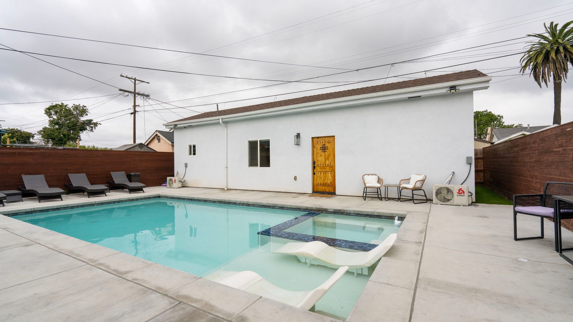 Modern Pool House ADU in South Los Angeles, CA