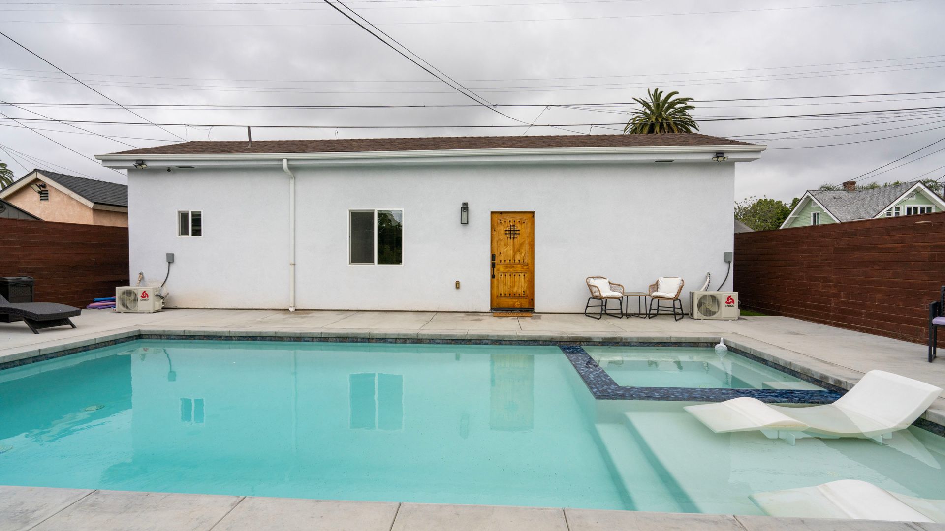 Modern Pool House ADU in South Los Angeles, CA photo 2