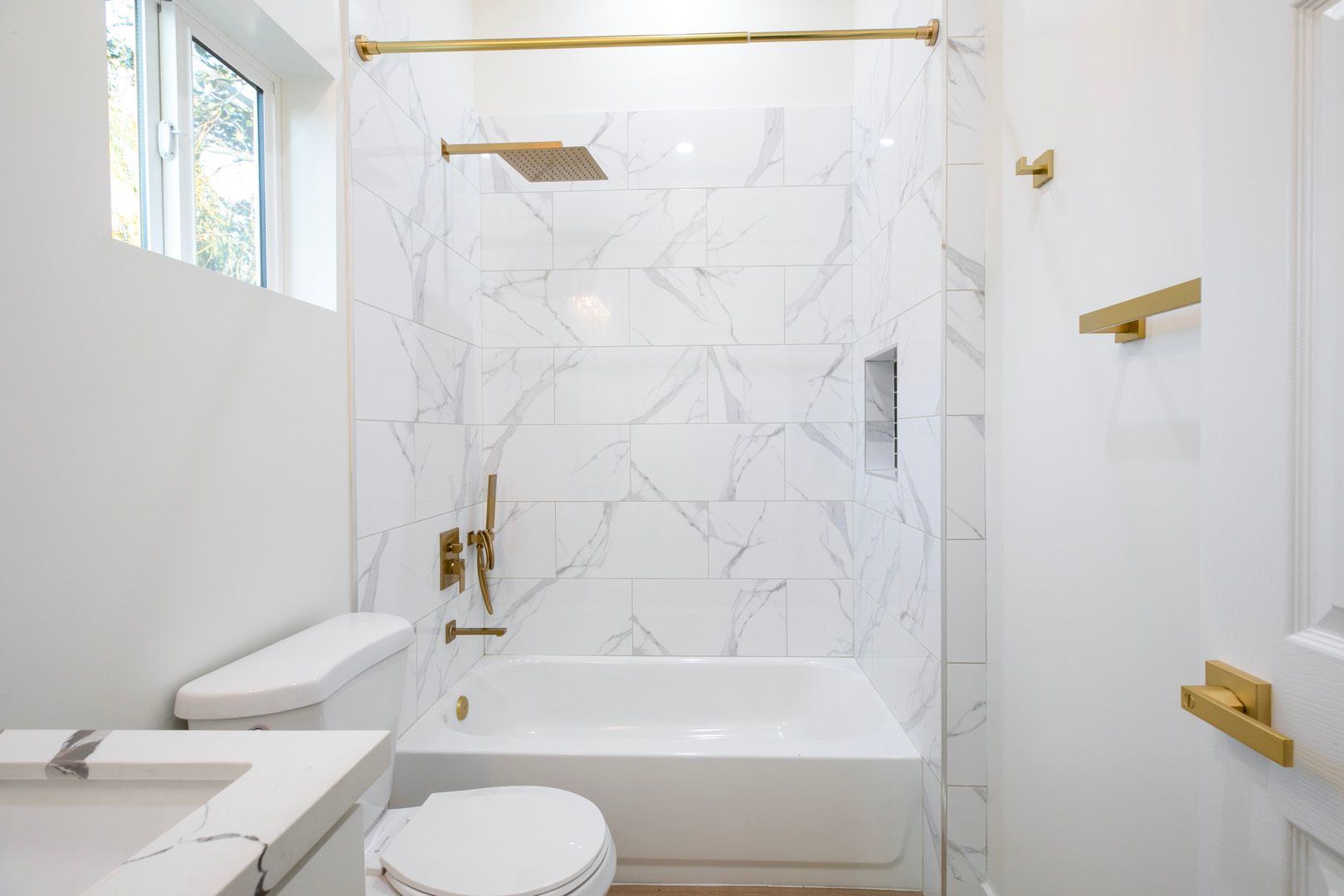 Modern 1-Bedroom ADU in South Los Angeles, CA photo 15