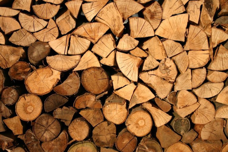 Lumber Prices Plummet 40% in June, Worst Month on Record